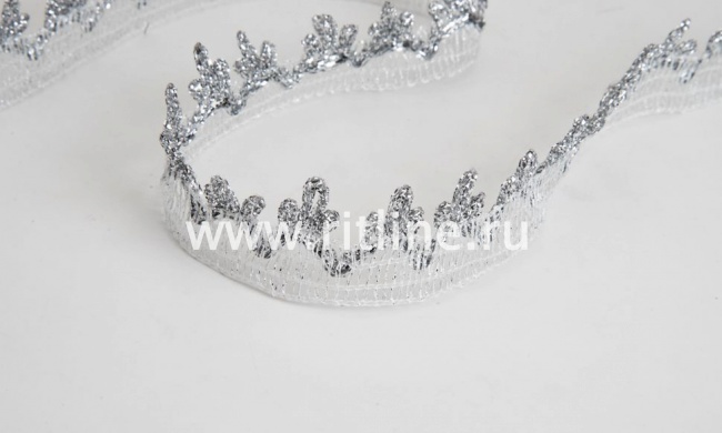 Тесьма 1763, серебро, шир. 2,6 см, 25 ярдов FITTONE