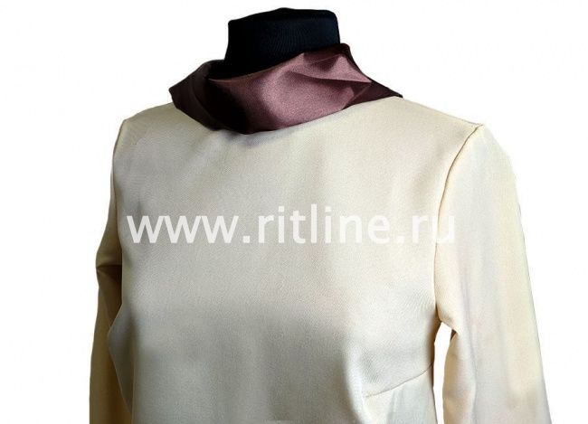 Саван габардиновый с атласным воротником и манжетами, р.44-46 FITTONE