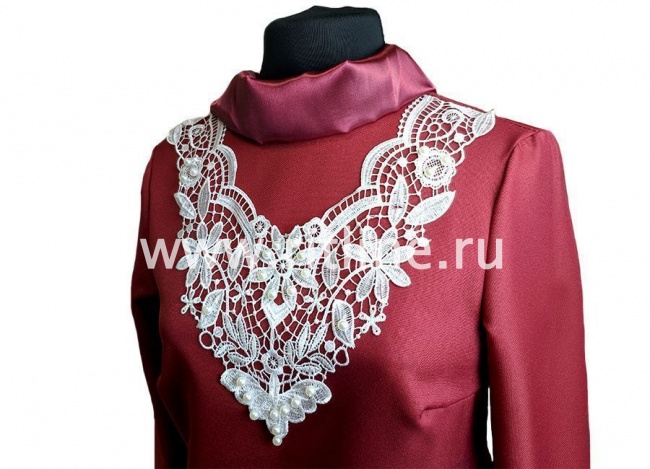 Платье габардин.с узорным воротником, кружево р.56-58