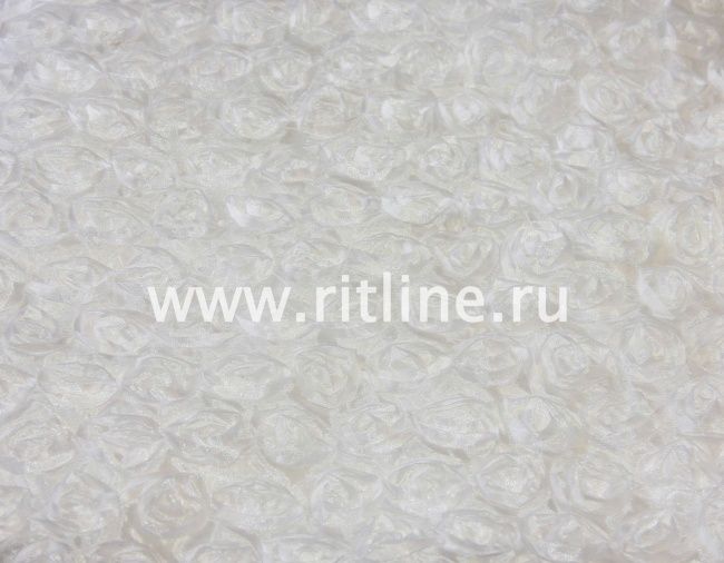 Атлас тонкий с нашивными розами, шир. 1,5 м FITTONE Атлас тонкий с нашивными розами, шир. 1,5 м FITTONE